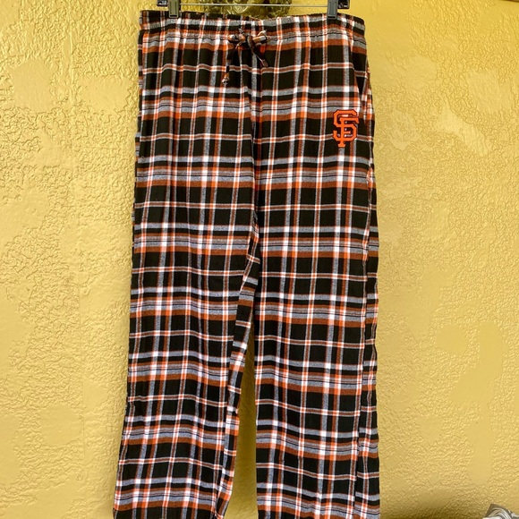 Like New San Francisco Giants Flannel PJ Lounge Pants & Gently Used Giants Mug - Picture 2 of 12